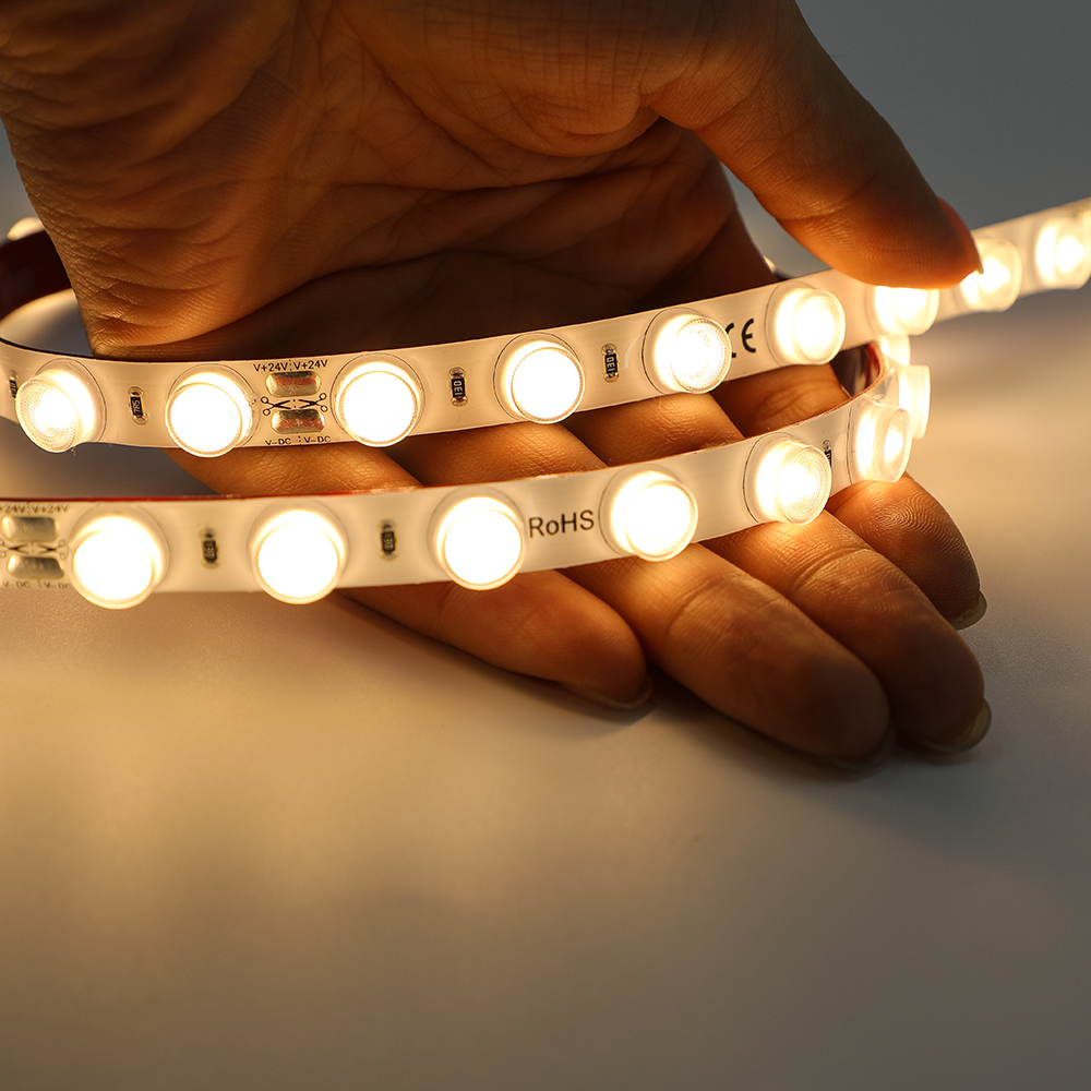 Flexible LED Wall Washer 10x7mm Tunable White 14.4W /m 24VDC Projection Distance 2m